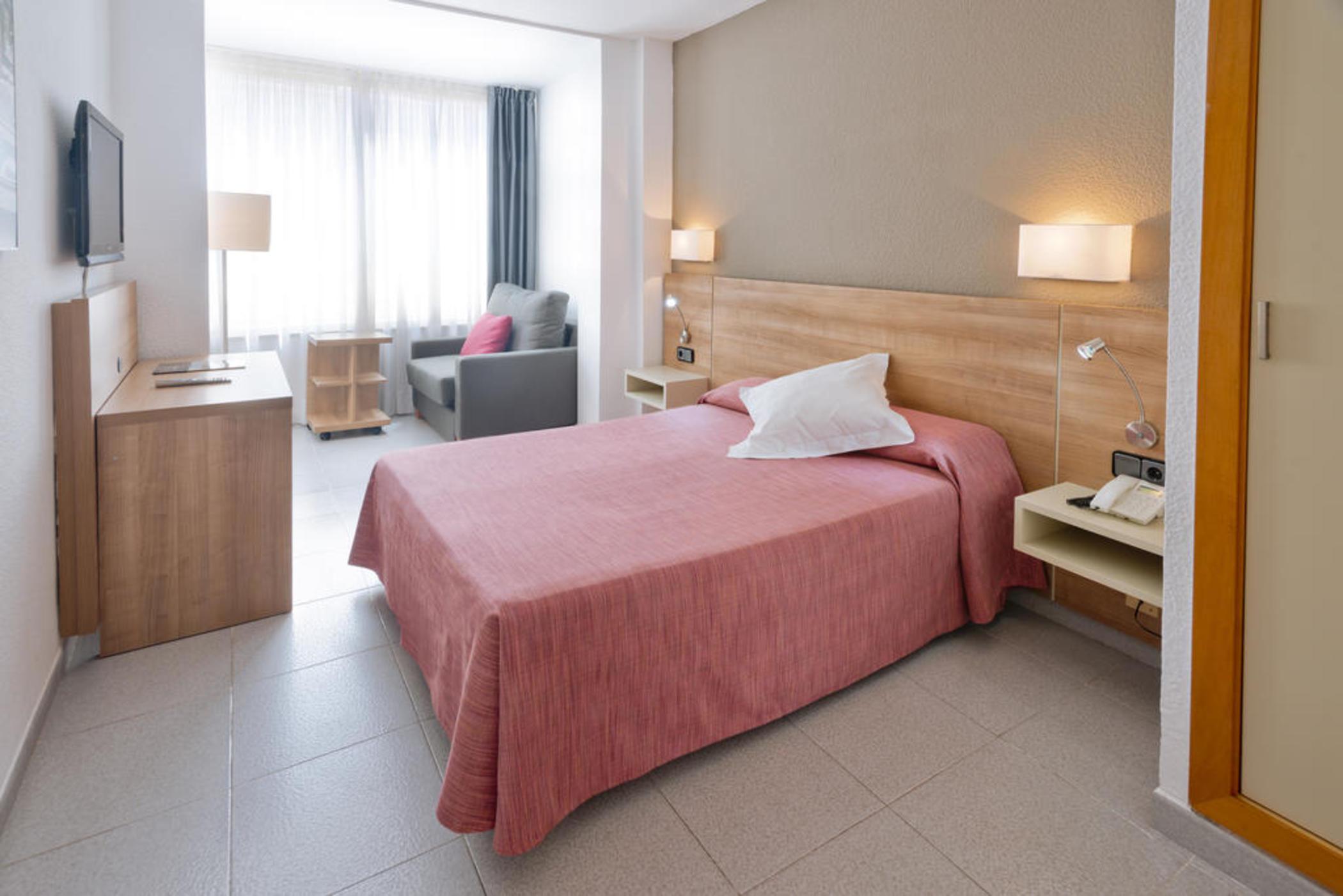 โฮเต็ล พอร์ต ยูเจนี Hotel กัมบริลส์ ภายนอก รูปภาพ